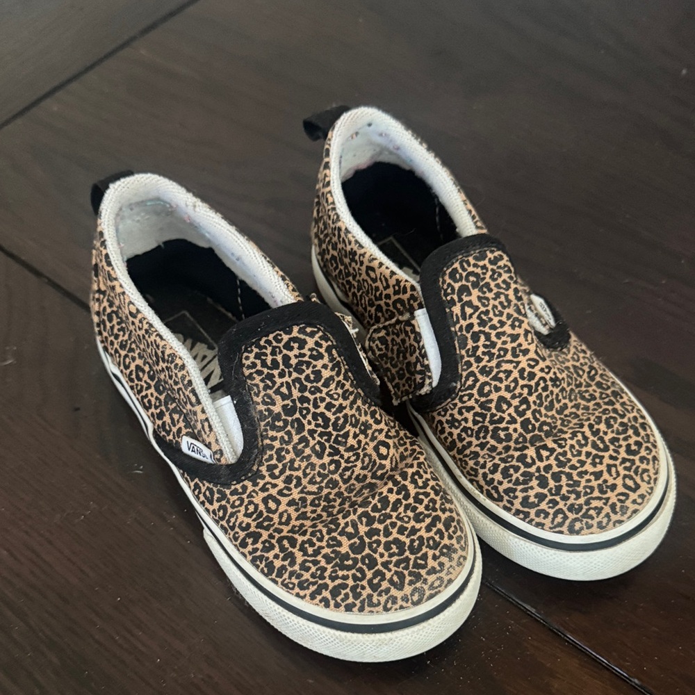 Vans Kids Tan Leopard Slip-On Sneakers